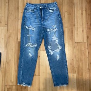 American Eagle jeans, curvy mom jean, Size 4